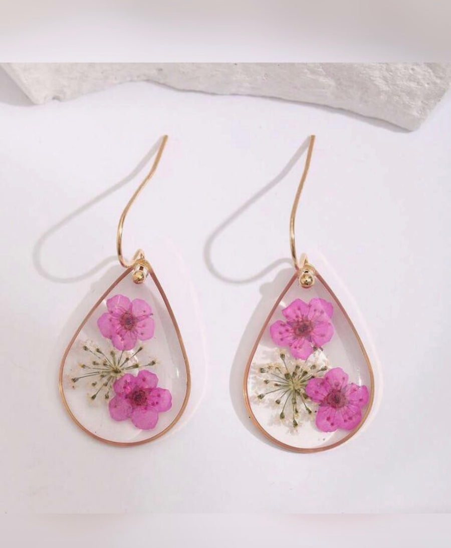Pink Magenta Dried Flowers in Resin